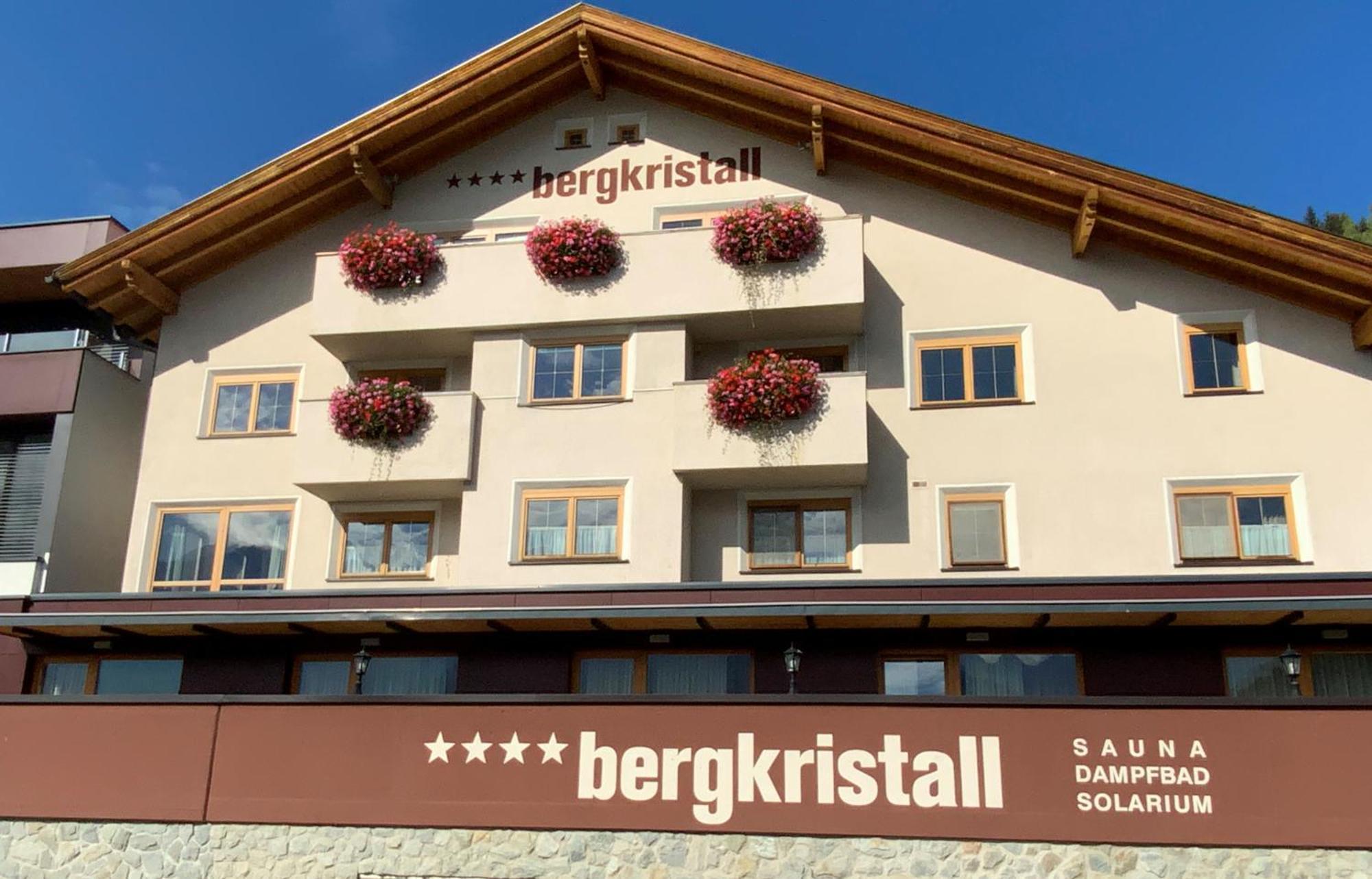 Bergkristall لاديس المظهر الخارجي الصورة